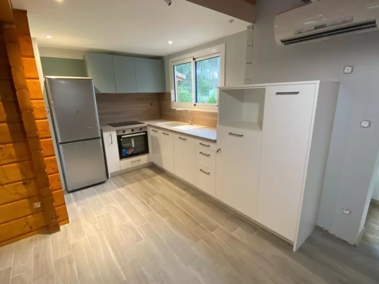 Rénovation électrique d'une cuisine avec installation d'une pompe à chaleur air air Mistubishi Electric aux alentours d'Hagetmau, Hagetmau, Barrouilhet
